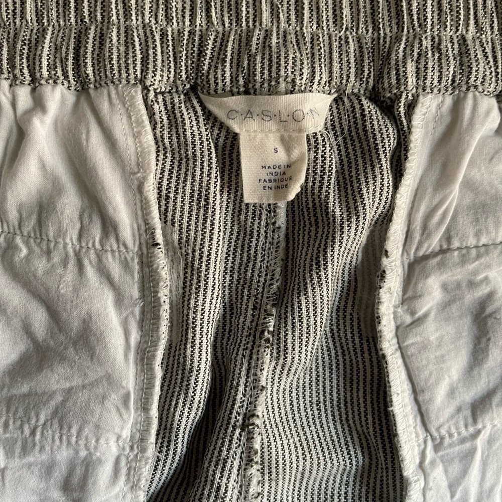 C.A.S.L.O.N Women's gray and withe striped, light and casual Sz Small - Picture 10 of 10